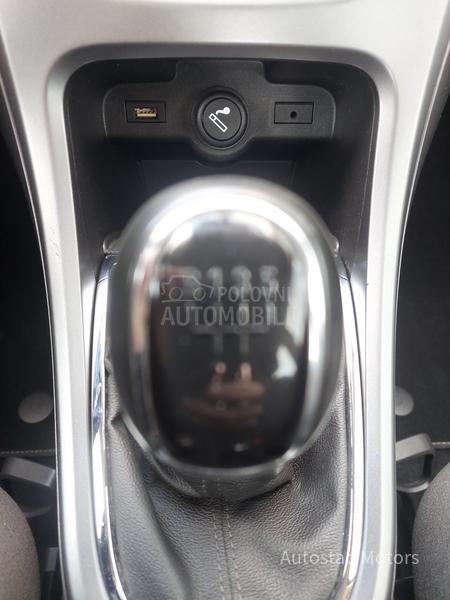 Opel Astra J ENJOY