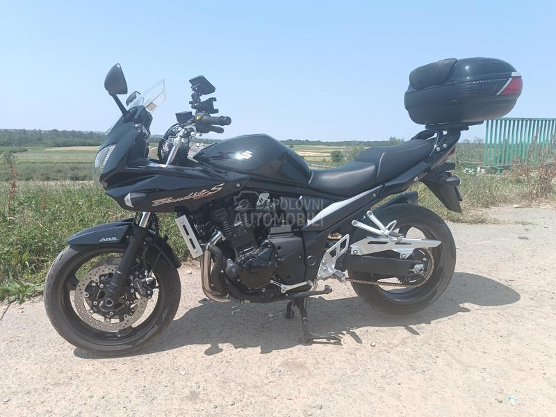 Suzuki Bandit S
