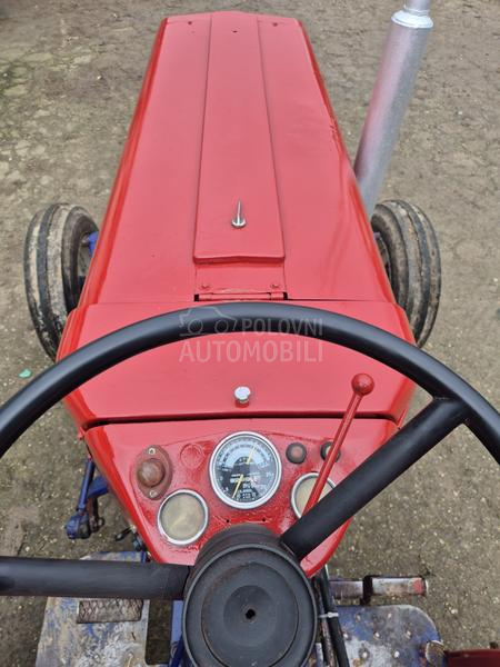 Case IH International 434