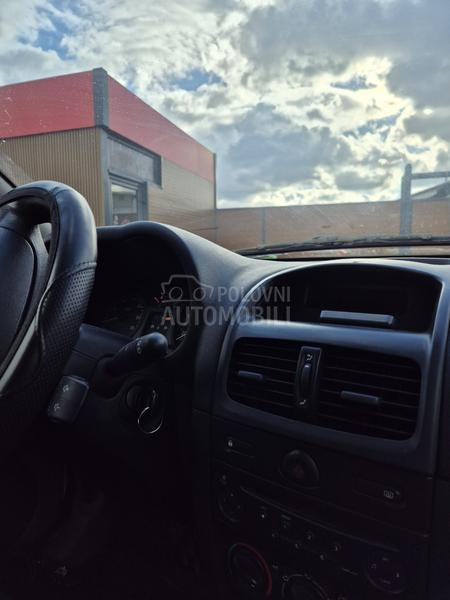 Renault Clio 1.5 DCI