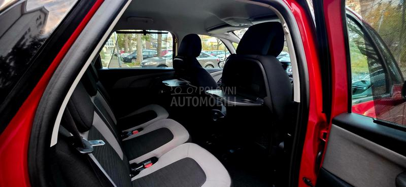Citroen C4 Picasso INTENSIVE PLUS NOV