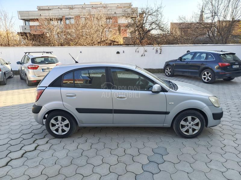 Kia Rio 