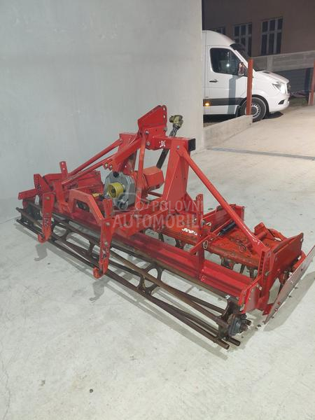 Lely terra 300 3 metra