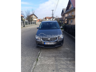 Volkswagen Touran 1.4 tsi