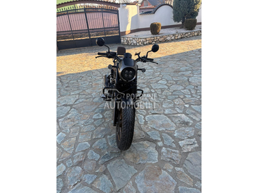 Honda rebel