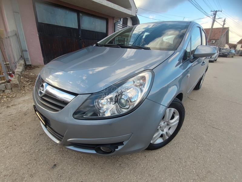 Opel Corsa D CH / RAM ZA BICIKLE