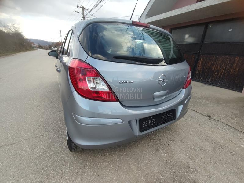 Opel Corsa D CH / RAM ZA BICIKLE