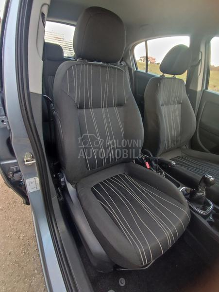 Opel Corsa D CH / RAM ZA BICIKLE