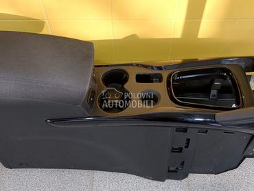 Naslon za ruku za Renault Kadjar od 2016. do 2022. god.