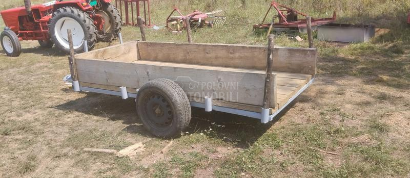 Prikolica za traktor