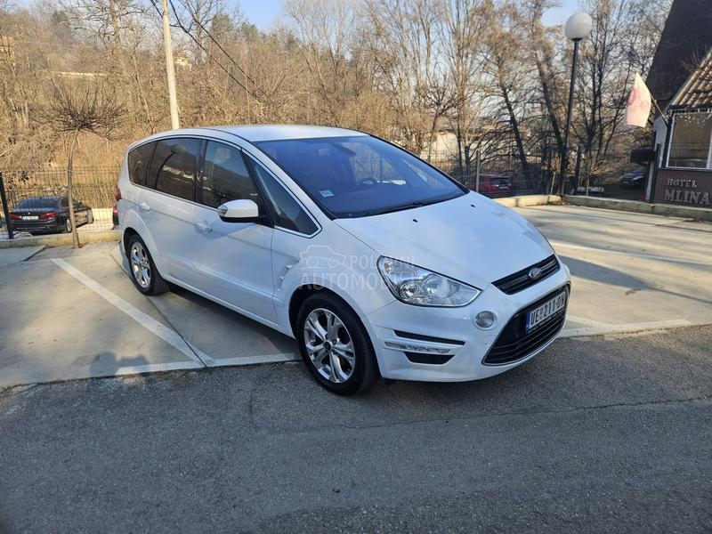 Ford S-Max 1.6 titanium