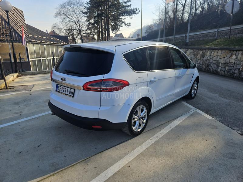 Ford S-Max 1.6 titanium