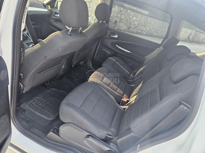 Ford S-Max 1.6 titanium