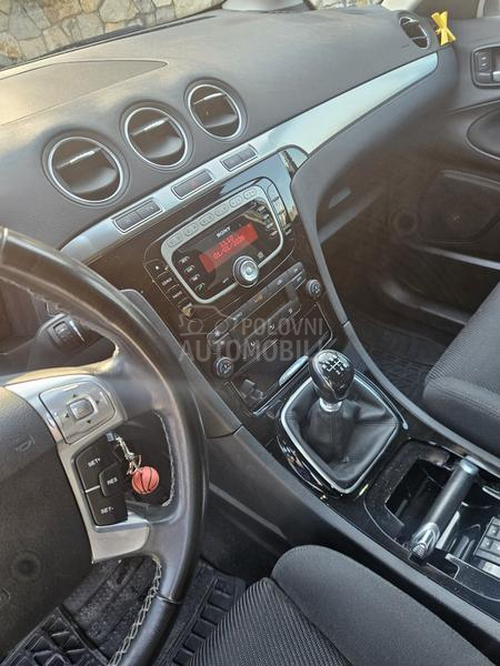 Ford S-Max 1.6 titanium