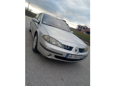 Renault Laguna 