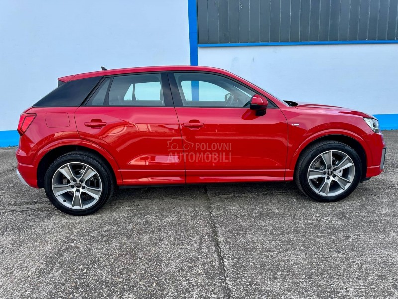 Audi Q2 S-LINE/MATRIX/V.SERV