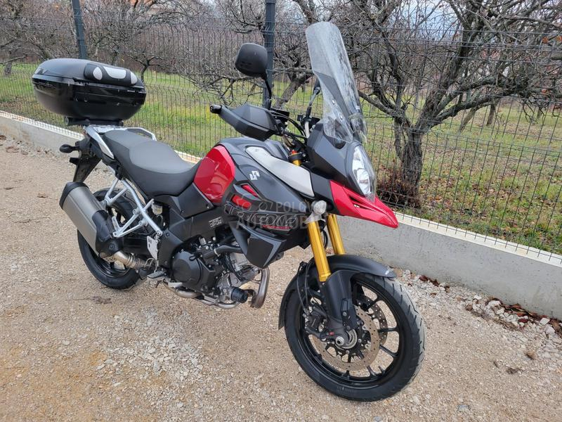 Suzuki v strom 1000 CH