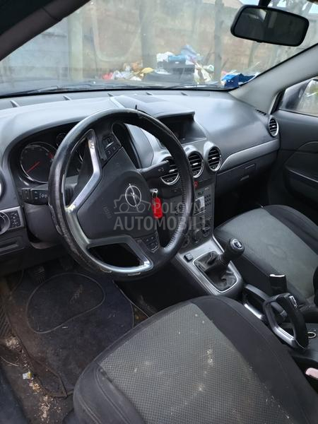 Opel Antara 