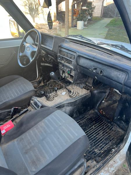 Lada Niva 1.7