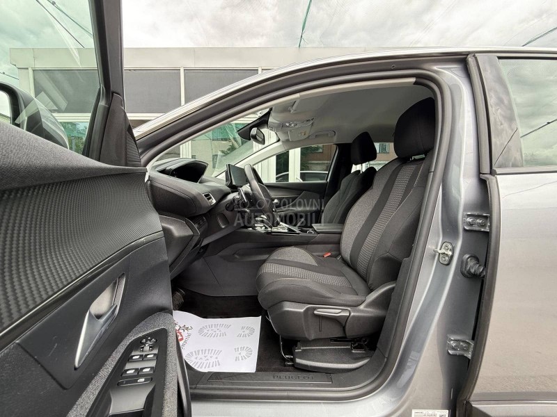 Peugeot 3008 1.2 B Autom