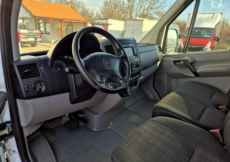 Mercedes Benz Sprinter L2H2 KAO NOOV