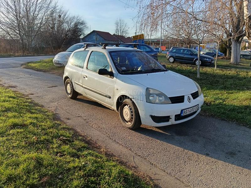 Renault Clio VAN