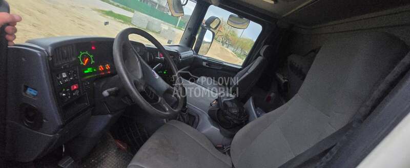 Scania P380