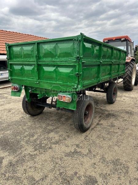 Universal 4 t kiperka