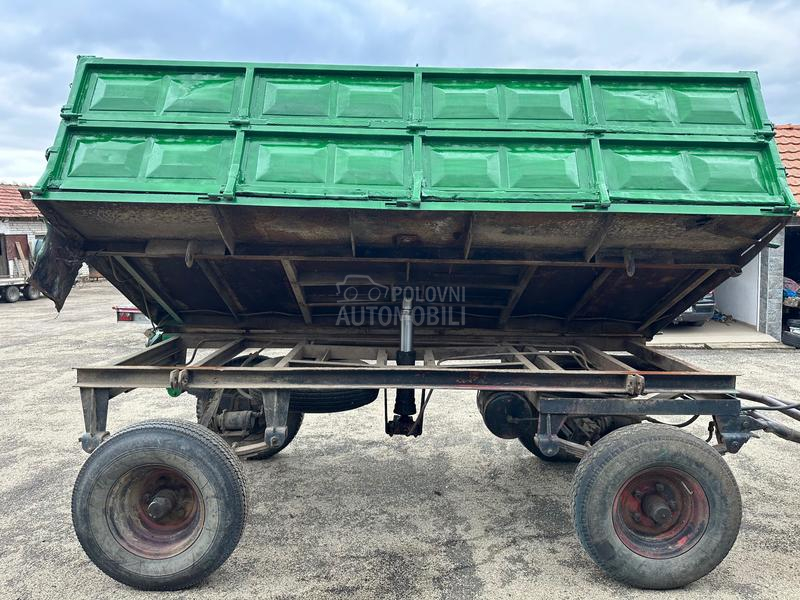 Universal 4 t kiperka