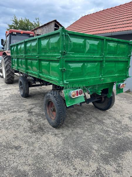 Universal 4 t kiperka