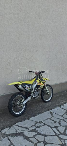 Suzuki Rmz