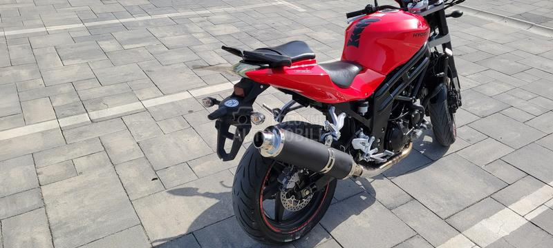 Hyosung GT 650n