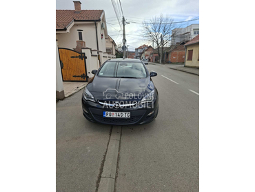 Opel Astra J J Enjoy 4dr