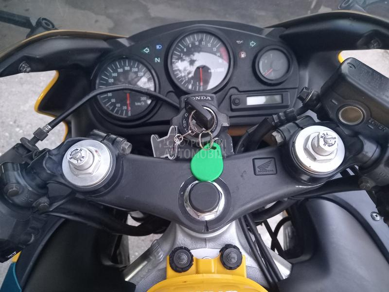 Honda CBR 600f4