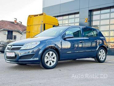 Opel Astra H 143.196 K.m  N O V A