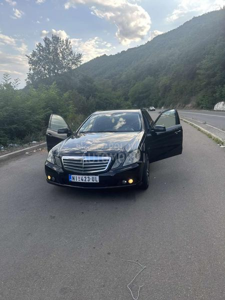 Mercedes Benz E 250 