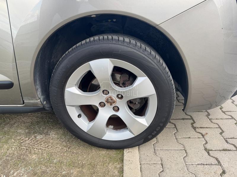 Peugeot 3008 1.6 HDI Matik