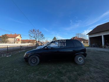 Opel Corsa B 1.2