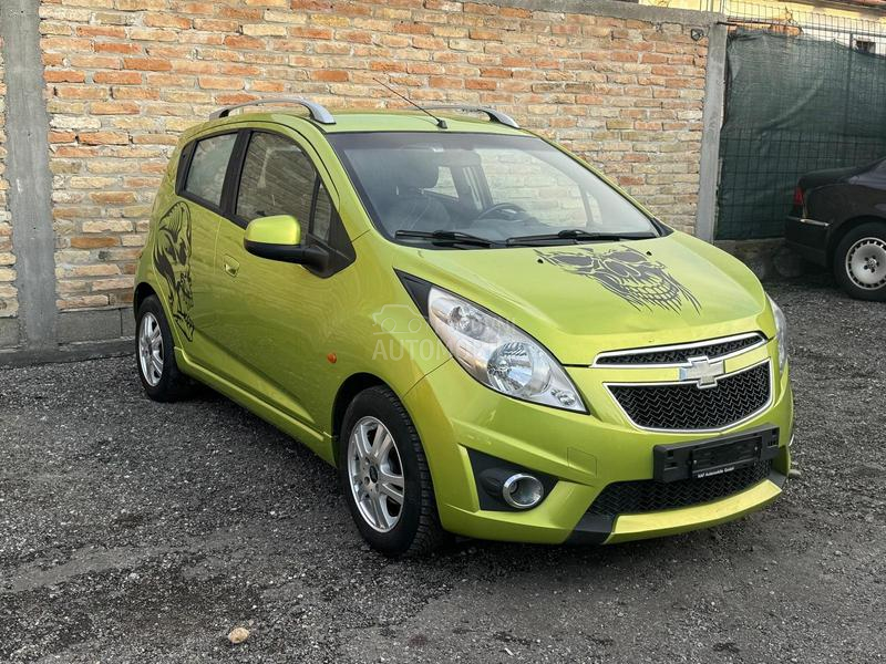 Chevrolet Spark 1.2 LT