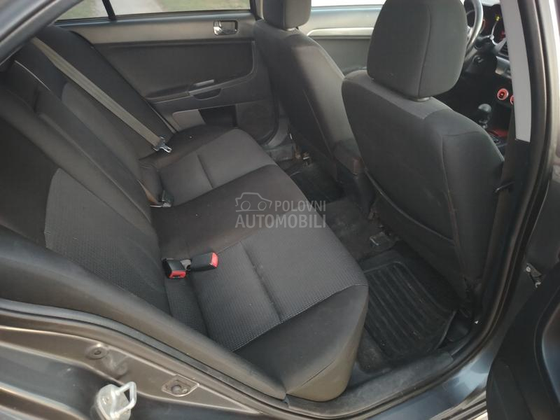 Mitsubishi Lancer 2.0