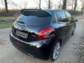 Peugeot 208 GT Line