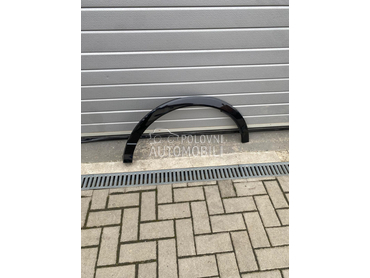 Zadnji rub,lajsna na stranici za Audi Q3 od 2019. do 2025. god.