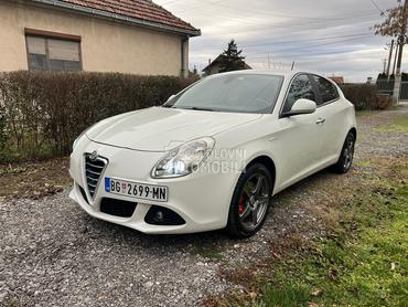 Alfa Romeo Giulietta 