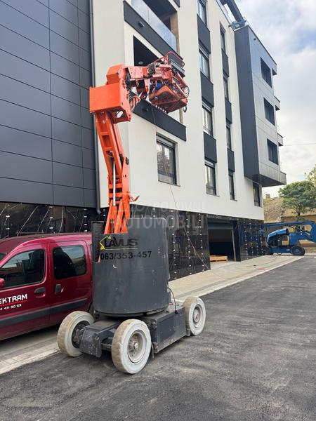 JLG E300 Najam/Prodaja