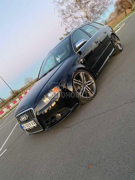 Audi A4 2.0 TDI S Line
