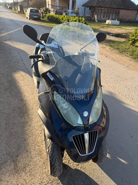 Piaggio mp3 b kat