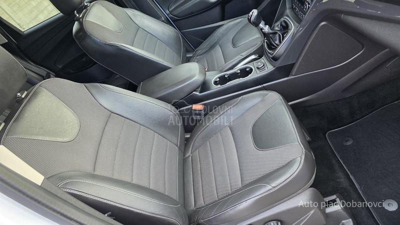 Ford Kuga 2.0 d TITANIUM plus