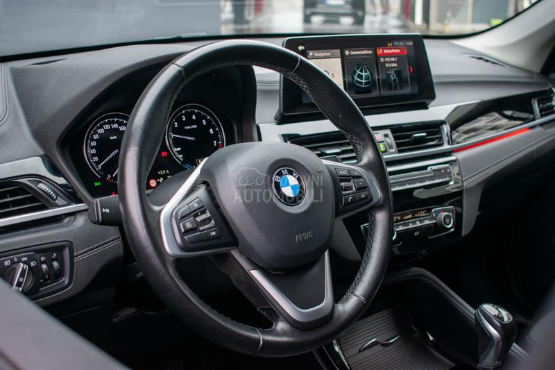 BMW X1 BMV X1 XDRIVE25E 5D
