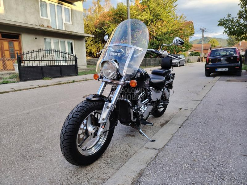 Suzuki Marauder