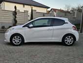 Peugeot 208 1.2 / BAŠ KA0 N0V /